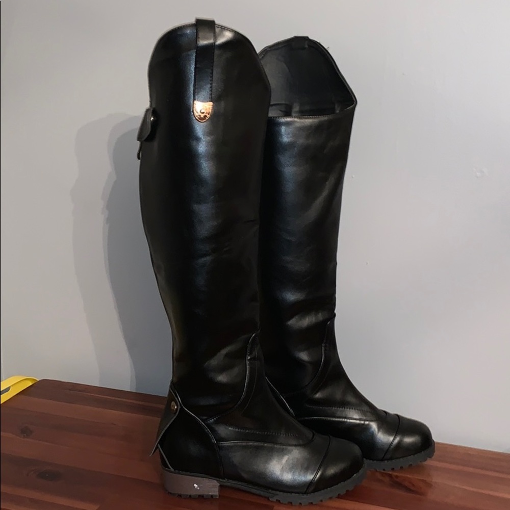 Equestrian style Tall Boots (Size 8.5)